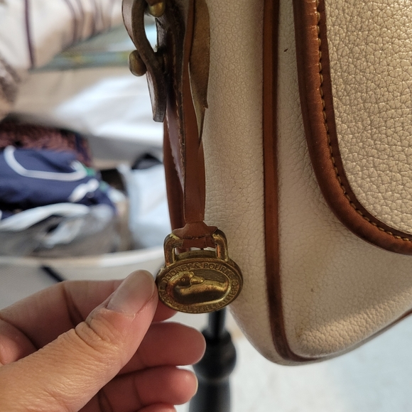 DB white British tan equestrian - Picture 12 of 16